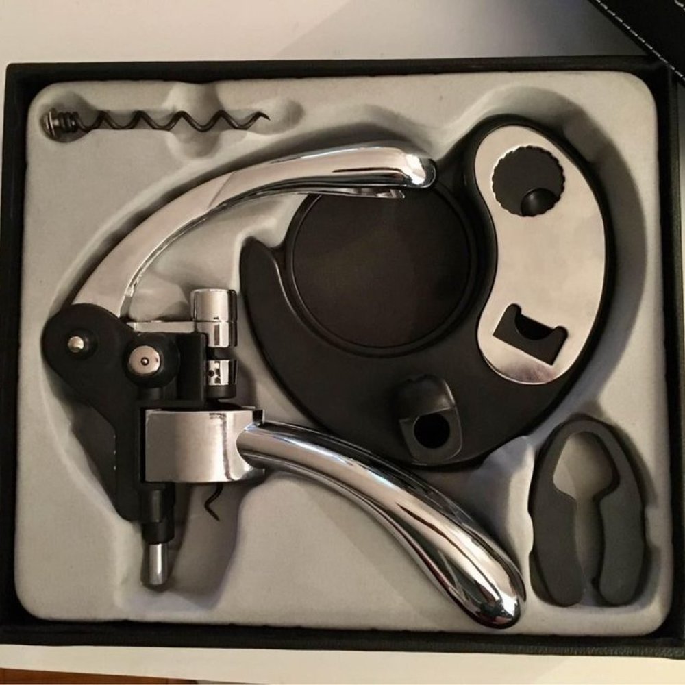 TOSCANA Wine Opener